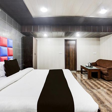 Super Townhouse Haibowal Chowk Ludhiana Dış mekan fotoğraf
